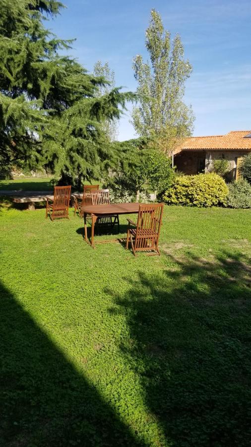 Chambres Et Gite Dans Un Lieu Calme Et Champetre Gourge Les Grippeaux Proche Parthenay Esterno foto
