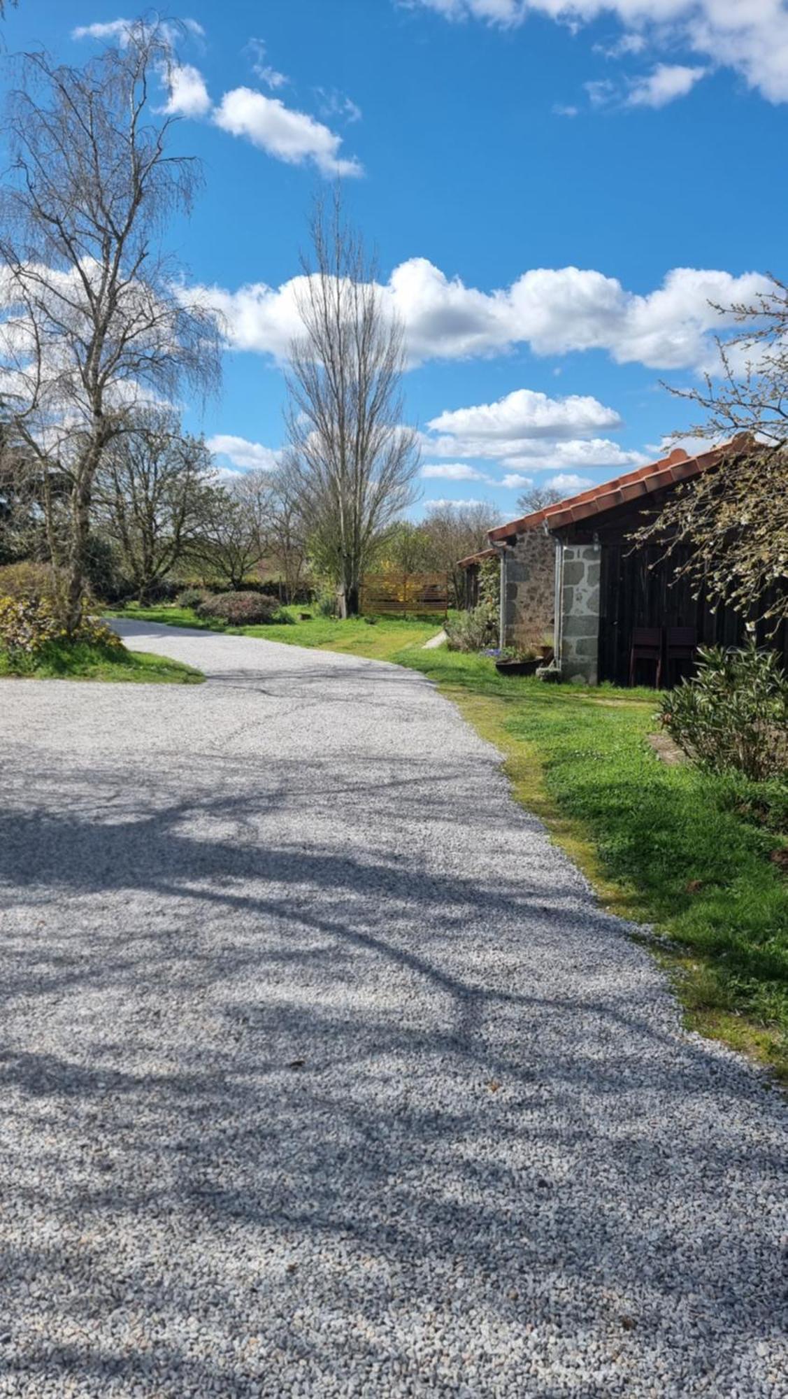 Chambres Et Gite Dans Un Lieu Calme Et Champetre Gourge Les Grippeaux Proche Parthenay Esterno foto